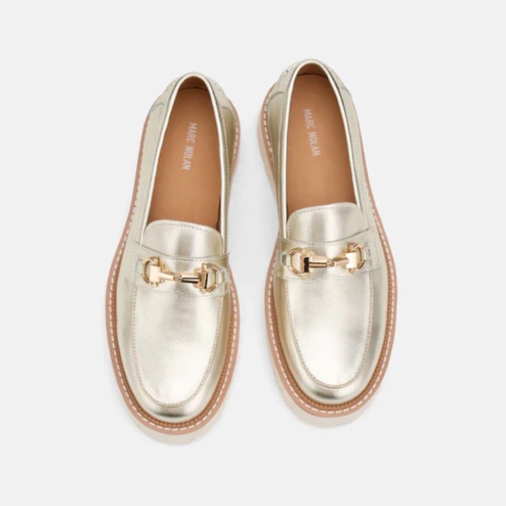 Elegant Gold Women's Loafers NWT